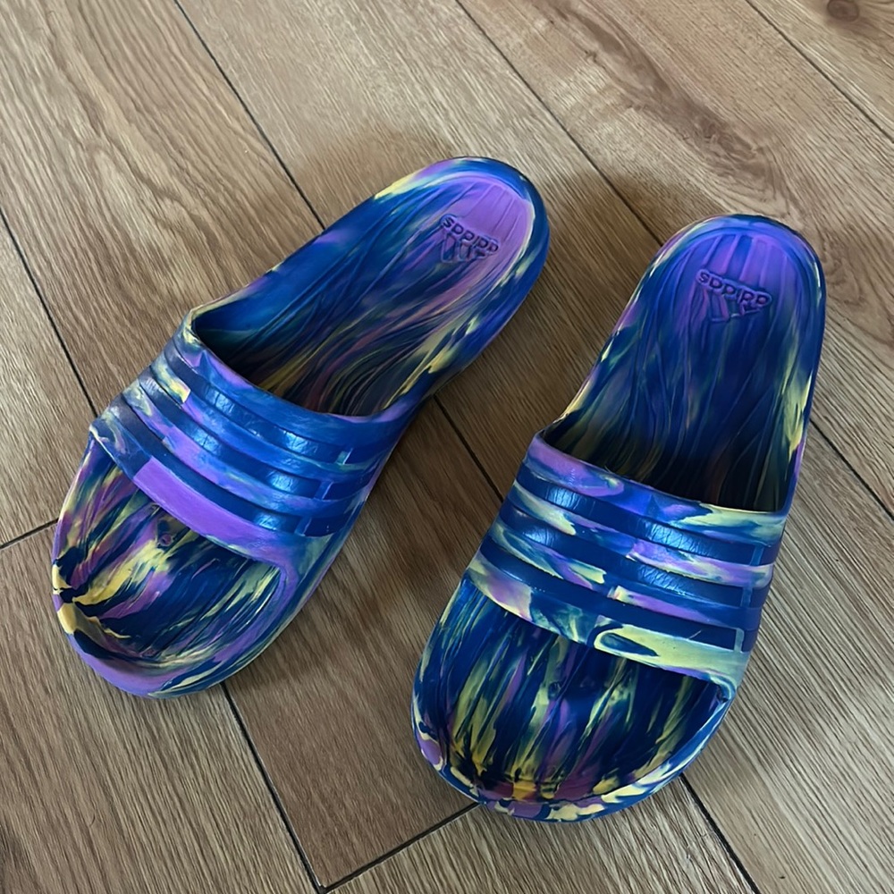 Adidas slides